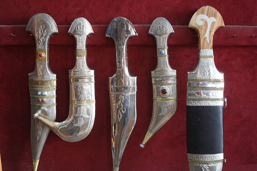 Amongst Bedouins, modern life blunts demand for ancient daggers